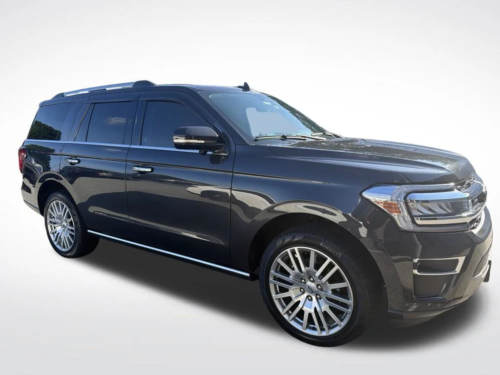Used 2024 Gray Ford Limited image 5