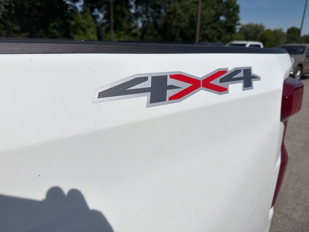 Used 2023 White Chevrolet LT image 10