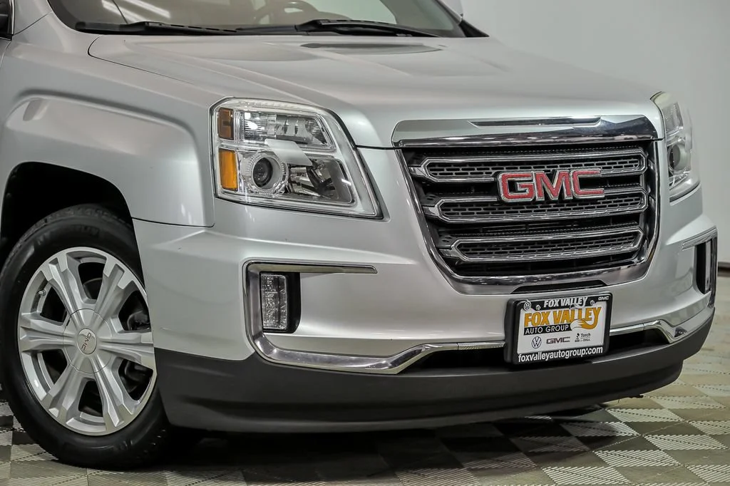 Used 2016 GMC Terrain SLT with VIN 2GKFLPE3XG6142813 for sale in St. Charles, IL