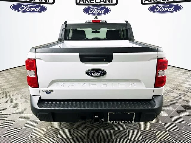 New 2026 White Ford XLT image 5