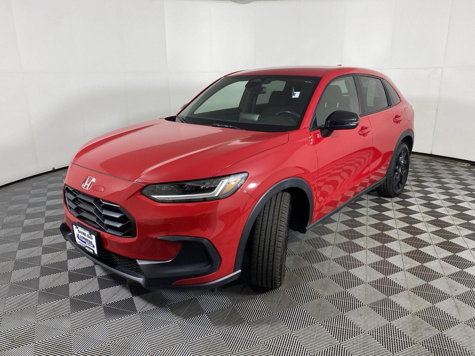 Used 2024 Milano Red Honda Sport image 3