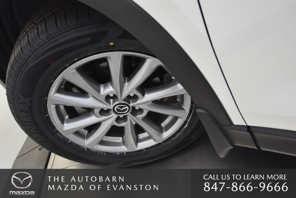 Certified Used 2023 White Metallic Mazda 2.5 S Preferred Package image 36