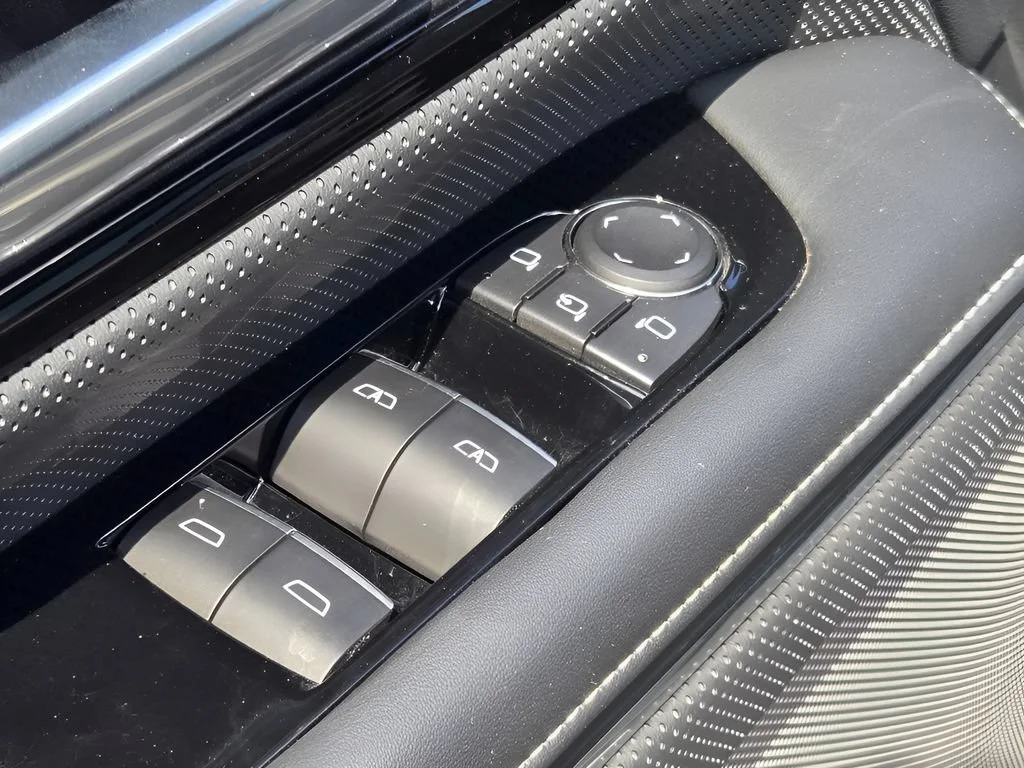 New 2025 Onyx Black GMC Extended Range Denali image 21