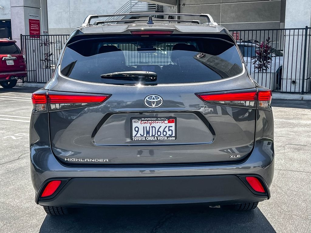 Used 2023 Gray Toyota XLE image 5