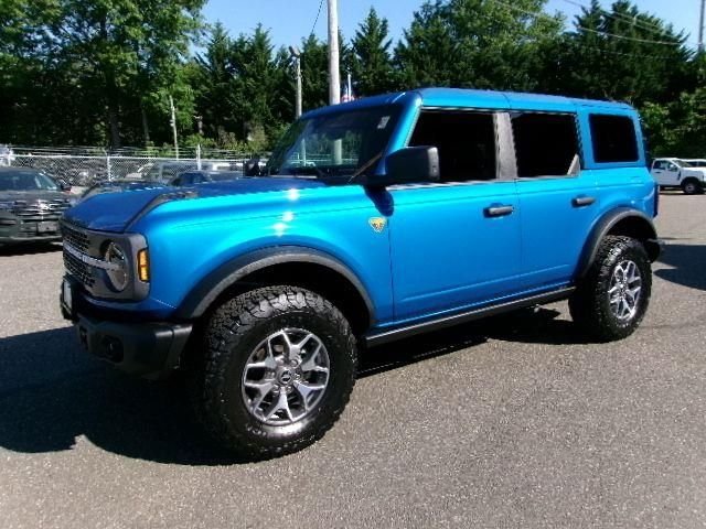2025 Ford Bronco Badlands 4x4's photo