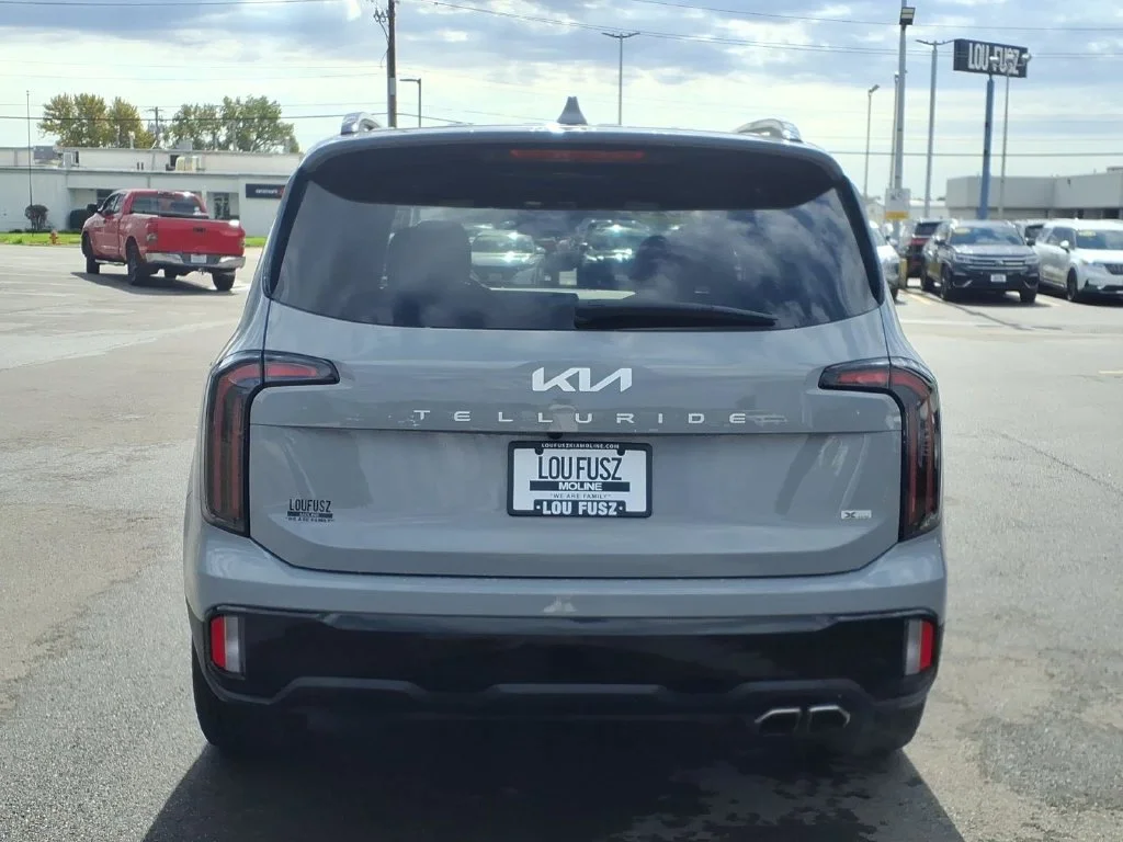 Used 2024 Gray Kia SX-Prestige X-Line image 5
