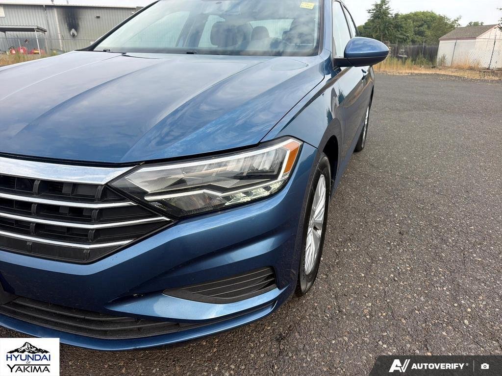 Used 2019 Blue Silk Metallic Volkswagen S image 8