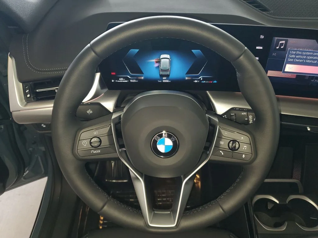 New 2026 Cape York Green Metallic BMW xDrive28i image 17