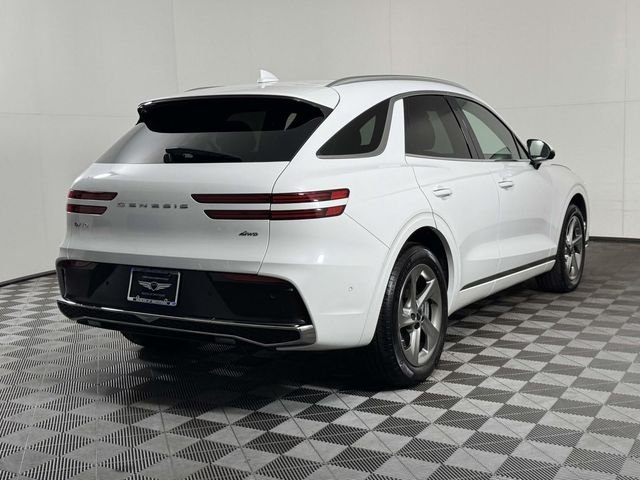 Used 2026 White Genesis 2.5T Advanced image 10