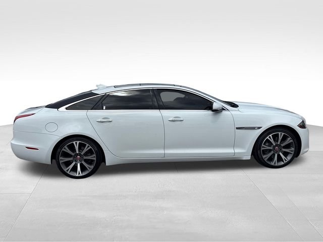 Used 2017 White Jaguar XJL Portfolio image 6