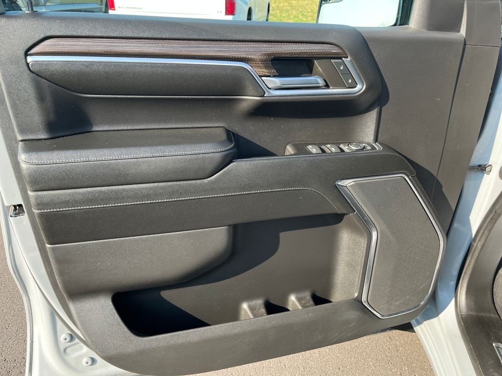 Used 2024 Gray Chevrolet LT image 12