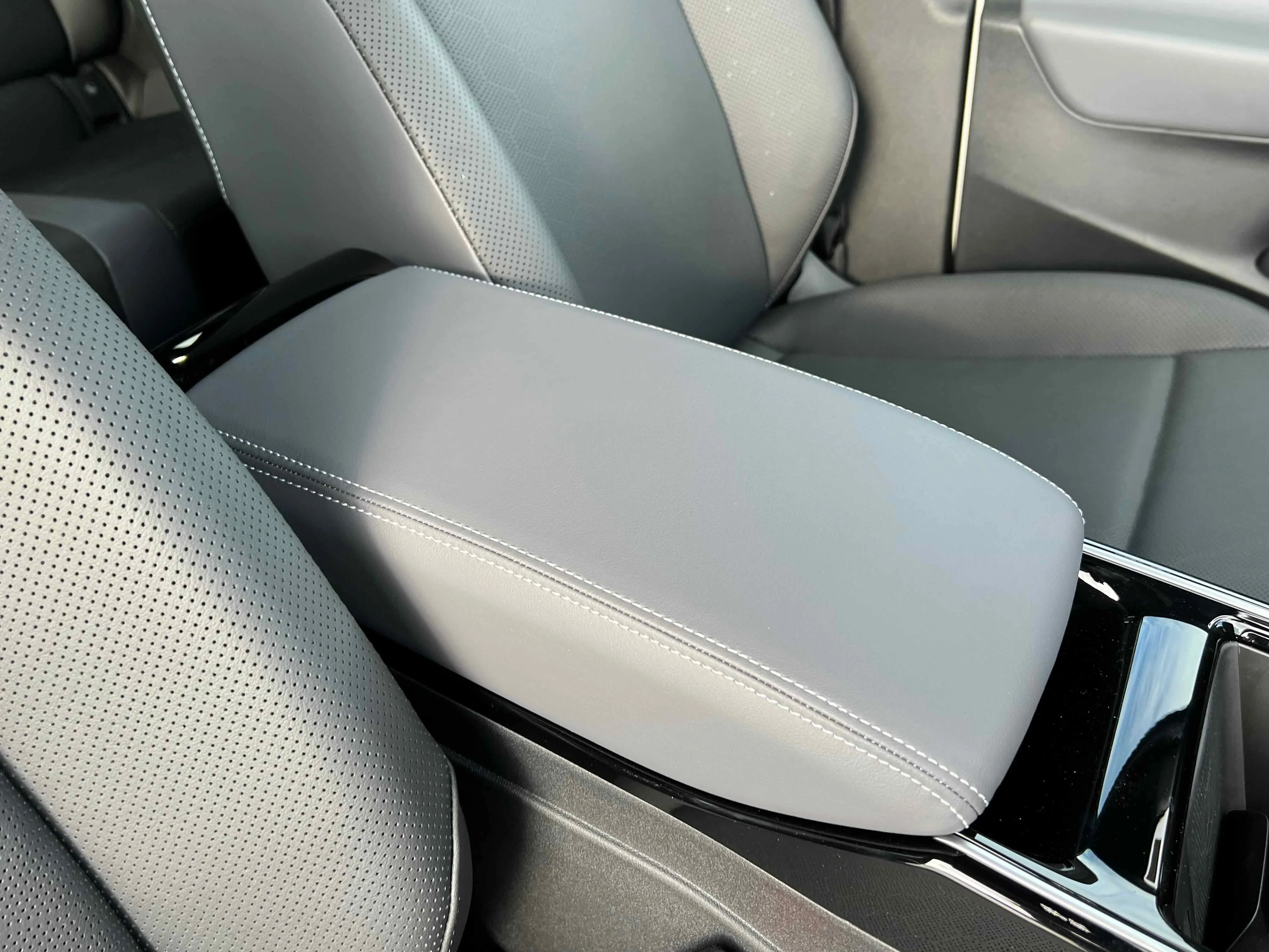 New 2026 Opal White Volkswagen Pro S Plus image 21