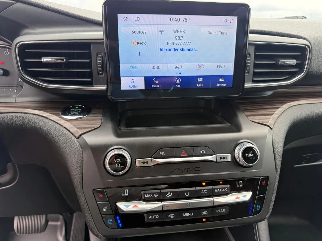 Used 2020 Red Ford Limited image 11