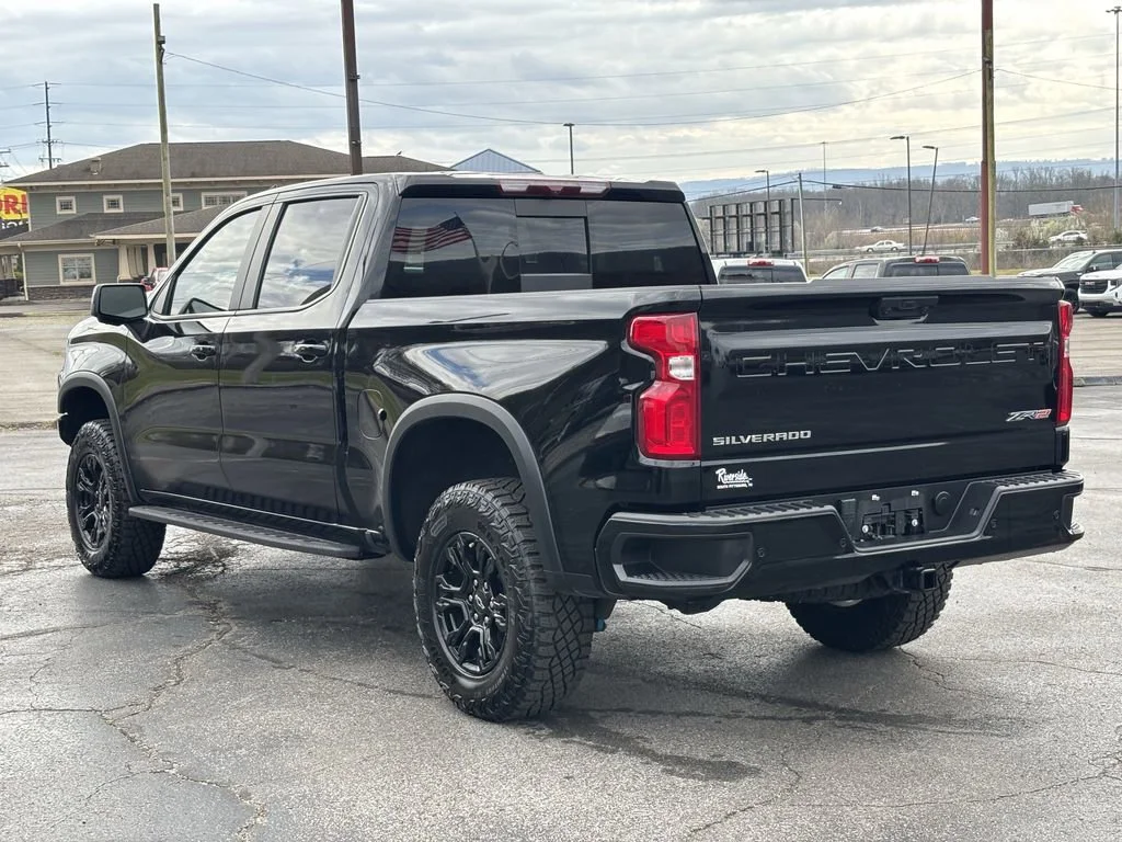 Used 2024 Black Chevrolet ZR2 image 9