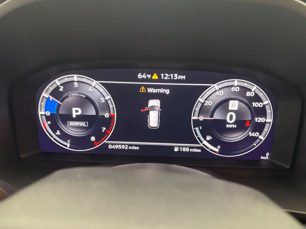 Used 2022 Black Mitsubishi SEL image 22