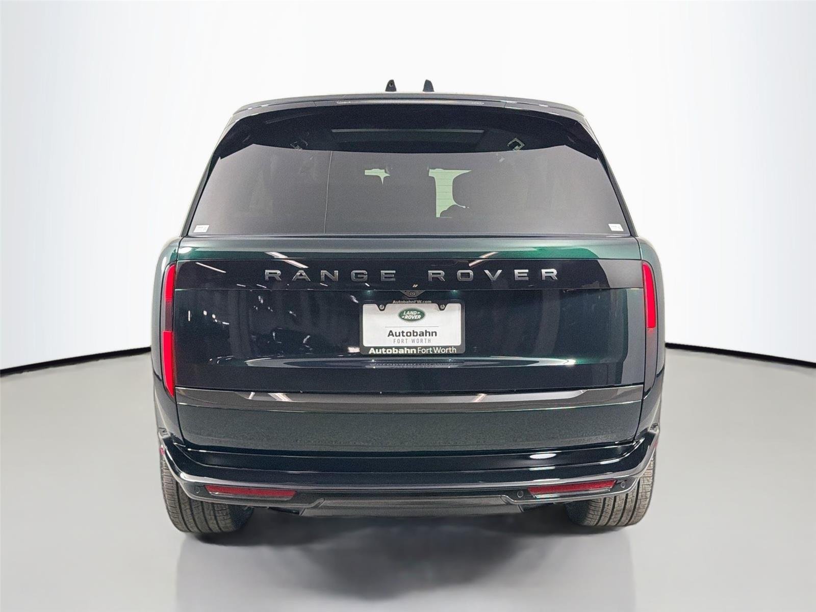 New 2026 British Racing Green LAND ROVER Autobiography image 6
