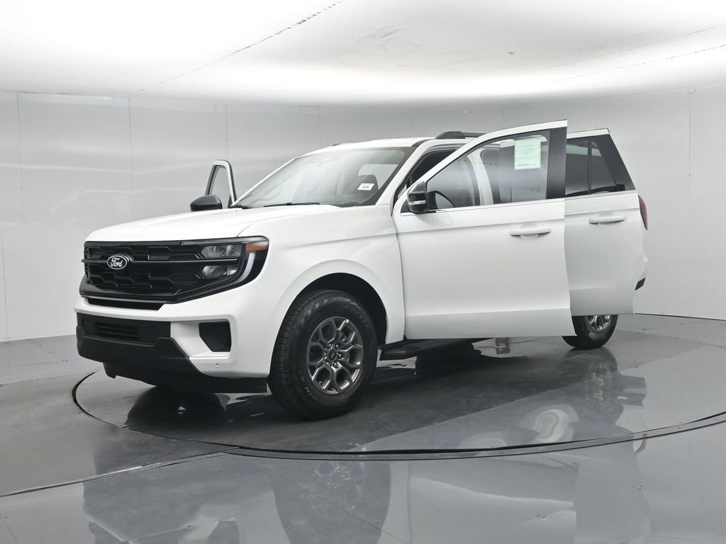 New 2027 Star White Metallic Tri-Coat Ford Active image 32