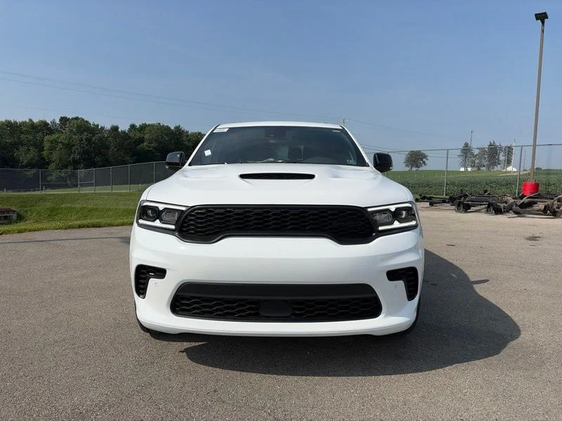 New 2026 White Knuckle Clear-Coat Exterior Paint Dodge GT Plus image 8