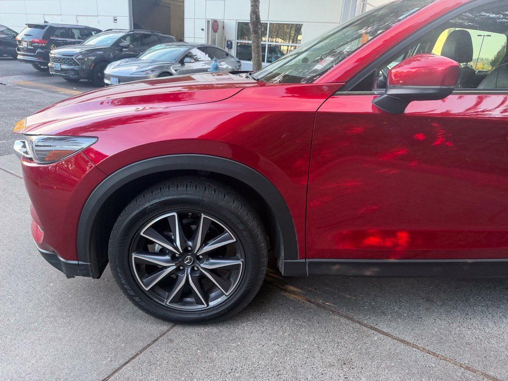Used 2018 Soul Red Crystal Metallic Mazda Grand Touring image 8