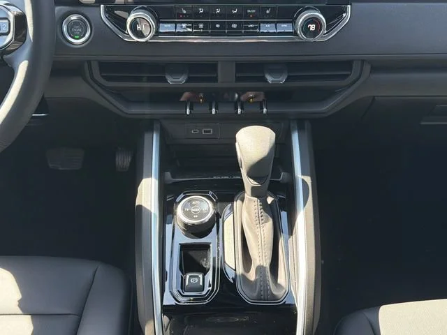 New 2026 Black Chevrolet Trail Boss image 31