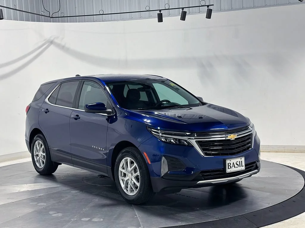 Used 2023 BLUE GLOW METALLIC Chevrolet LT image 39
