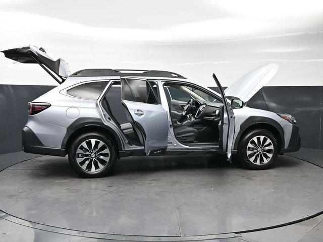 Used 2024 Ice Silver Metallic Subaru Limited image 49