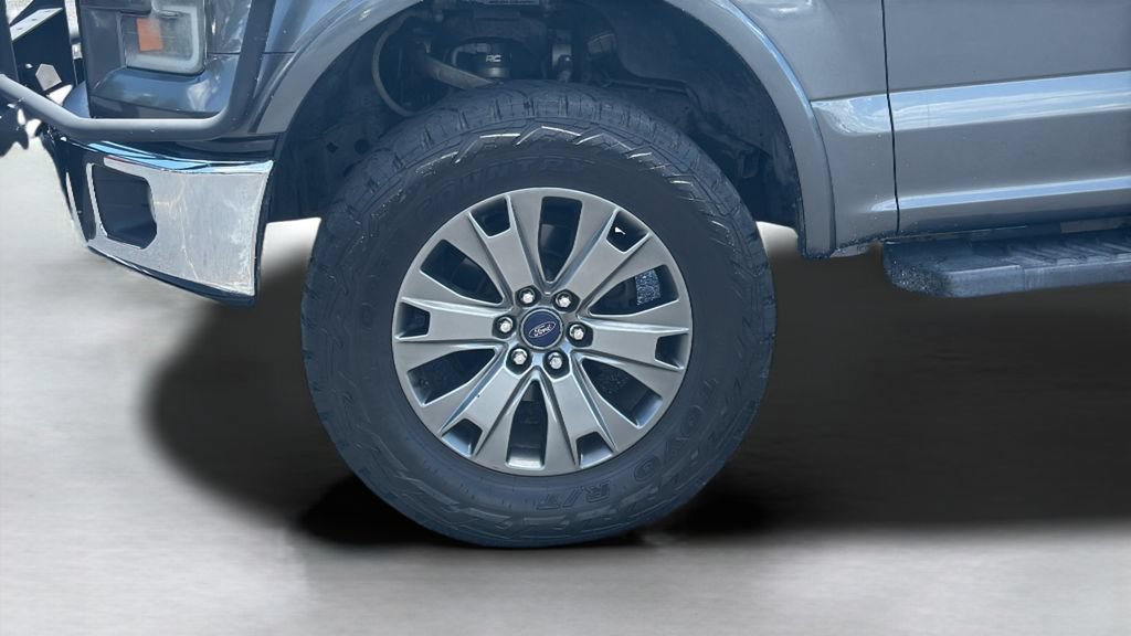Used 2016 Gray Ford XLT image 16