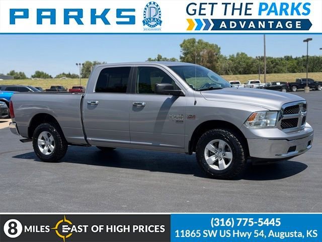 2020 RAM 1500 Classic SLT 4x4 Crew Cab 6'4's photo