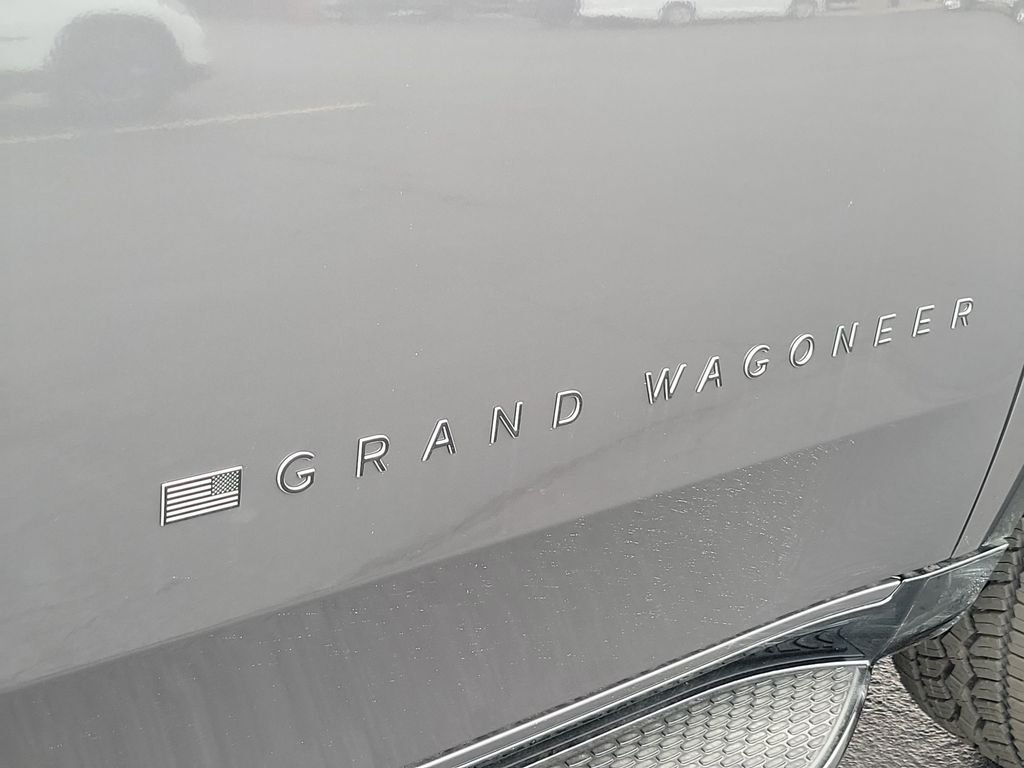 New 2026 Baltic Gray Metallic Clearcoat Jeep Upland image 6