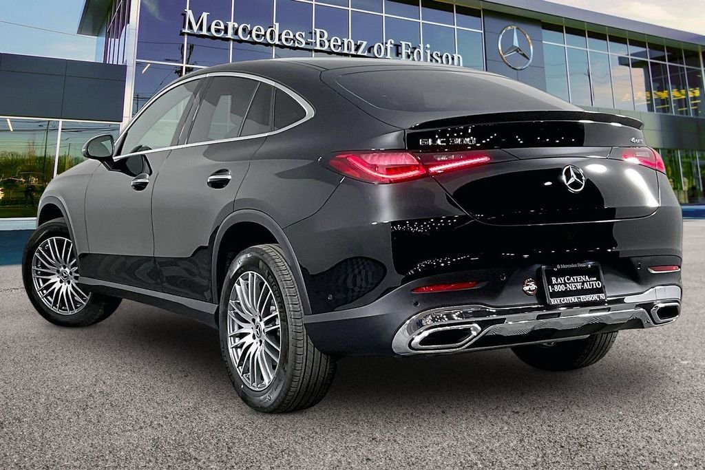 New 2026 Black Mercedes-Benz GLC 300 image 3