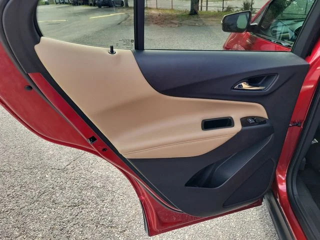 Used 2023 Red Chevrolet Premier image 29
