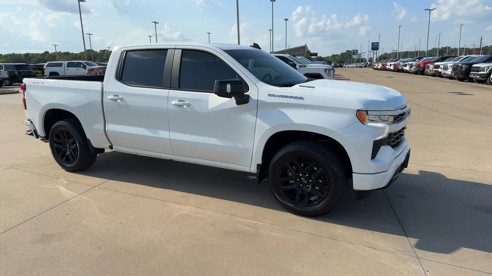 New 2026 Summit White Chevrolet RST image 3