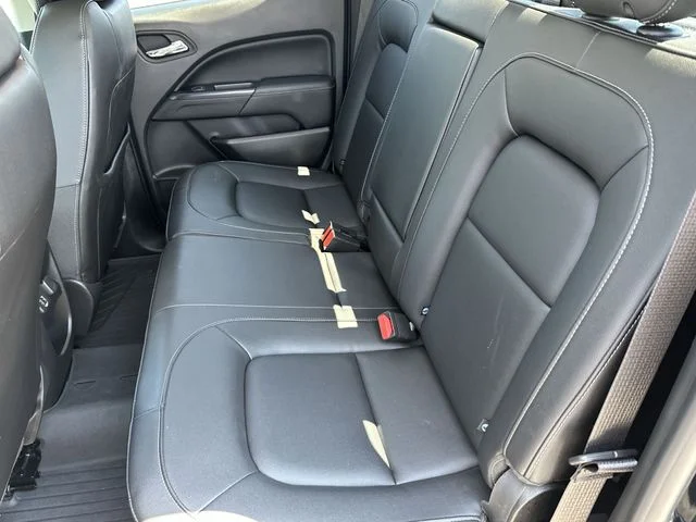 Used 2020 Black GMC SLT image 26