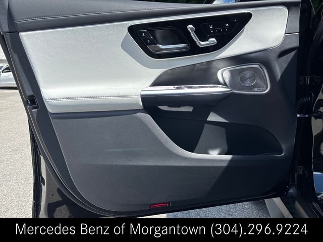 New 2026 Obsidian Black Metallic Mercedes-Benz GLC 300 image 11