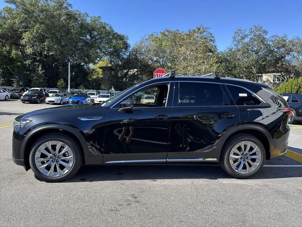 2026 Mazda CX-90 Premium Plus Package - Photo 11