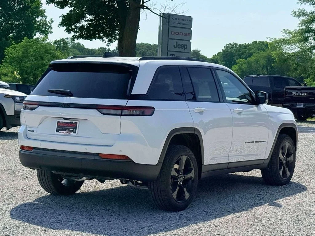New 2026 Bright White Clearcoat Jeep Limited image 7