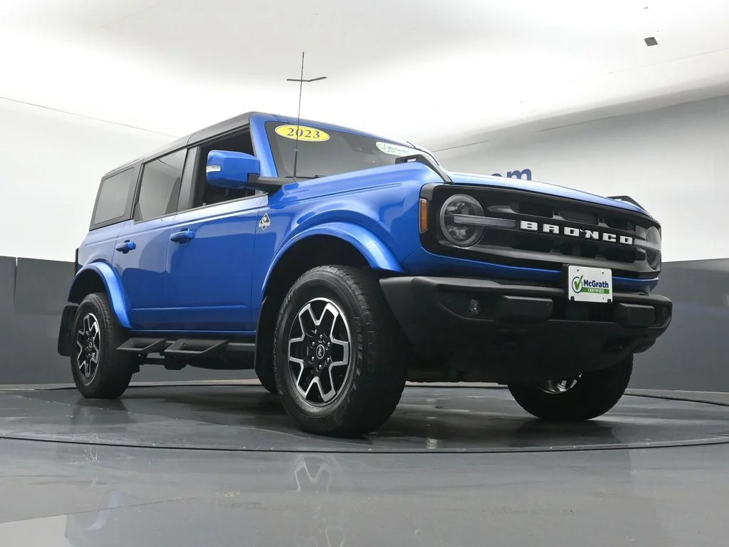Certified Used 2023 Blue Ford Outer Banks image 27