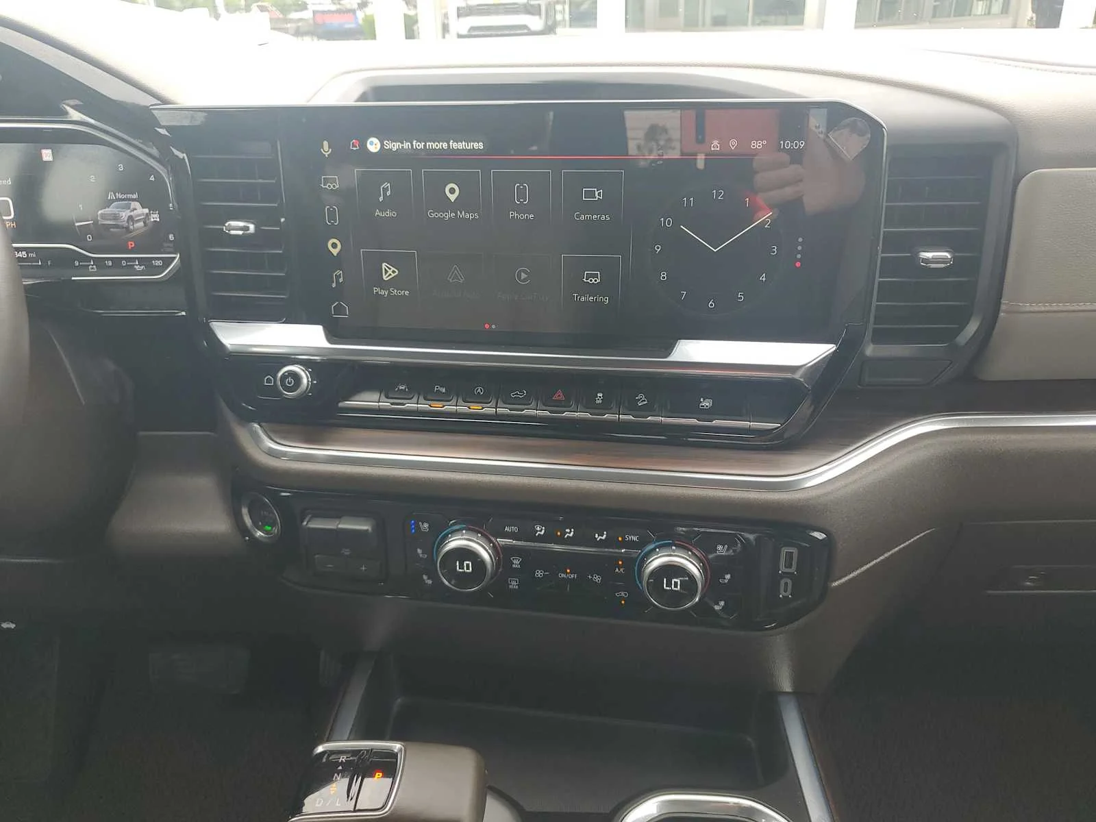 Used 2024 Summit White GMC SLT image 12