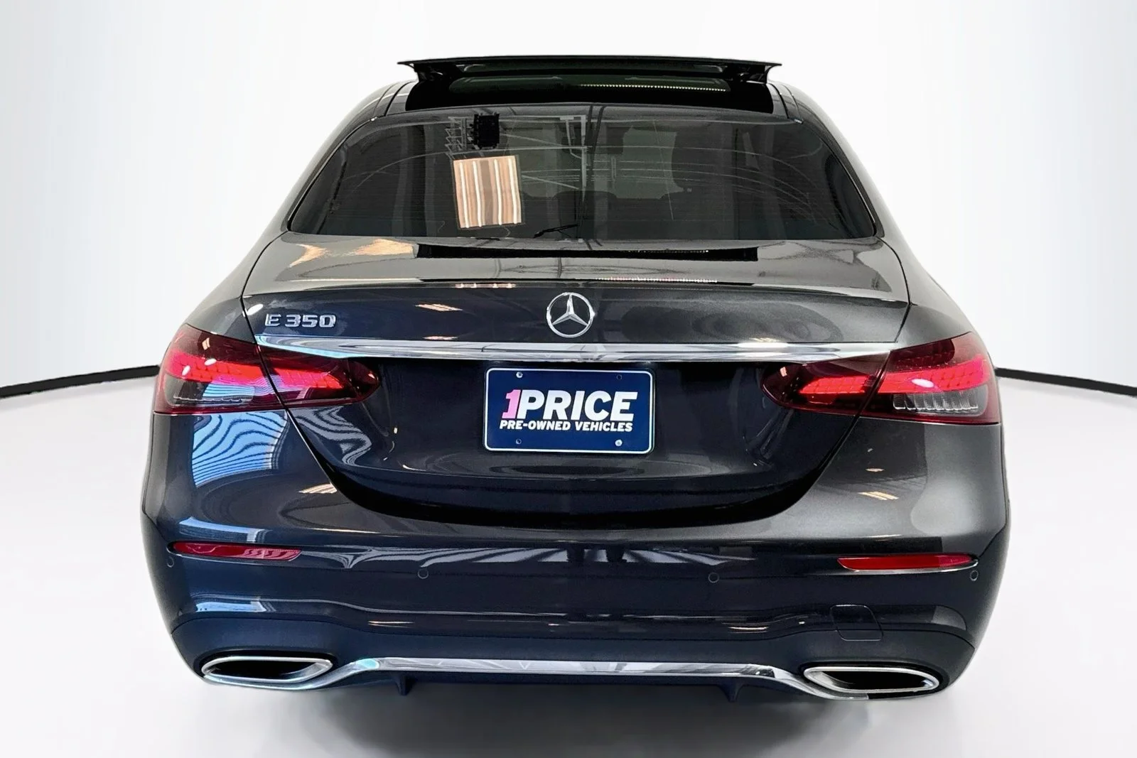 Used 2022 Graphite Grey Metallic Mercedes-Benz E 350 image 6