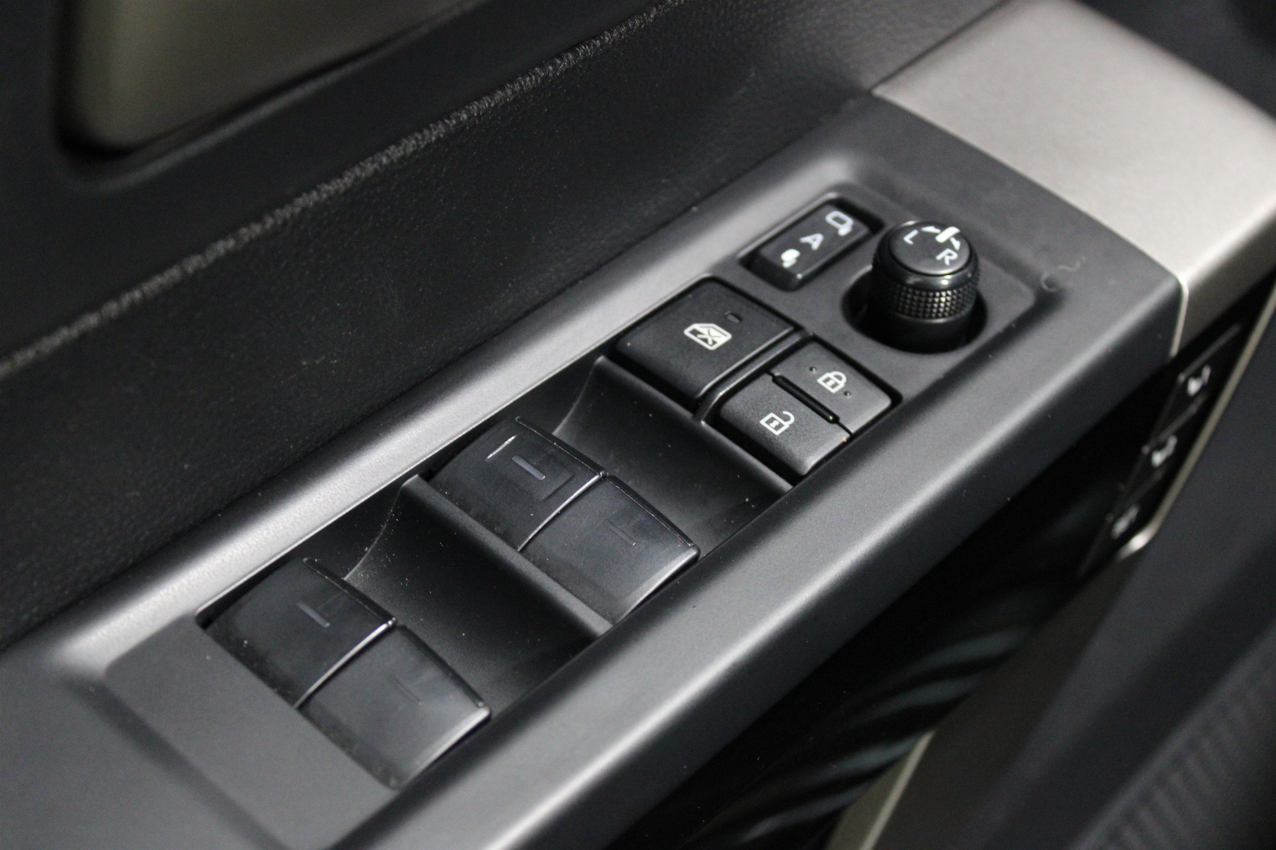 Used 2022 Magnetic Gray Metallic Toyota Crew Cab Limited image 4