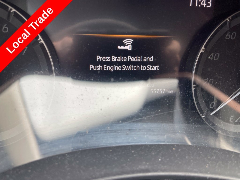Used 2021  Toyota XLE image 5