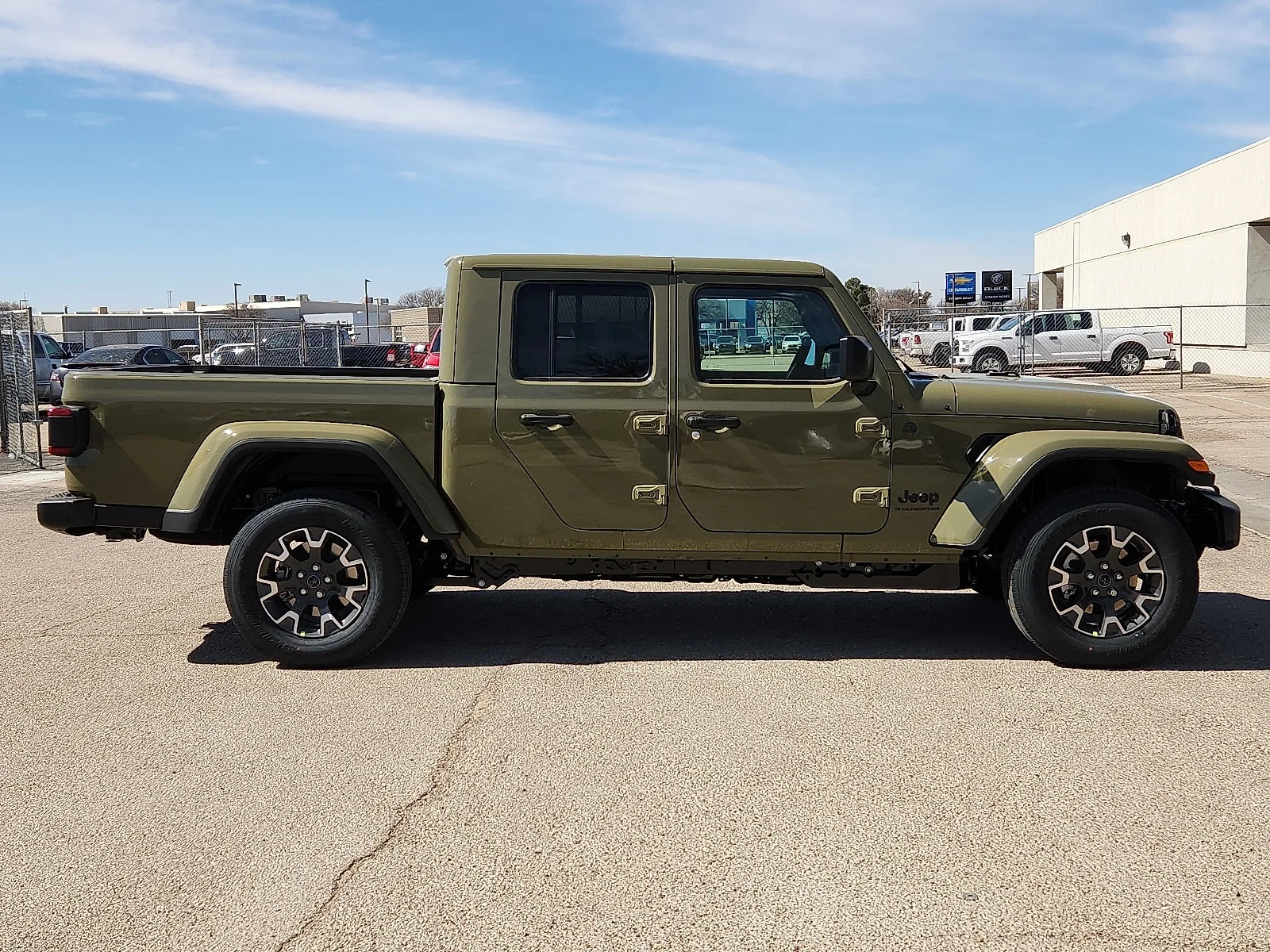 New 2026 41  Paint Jeep SAHARA 4X4 image 5