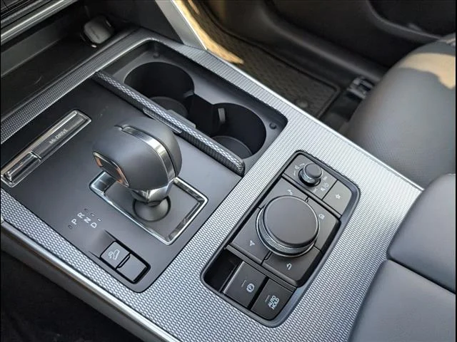 2025 Mazda CX-90 Preferred Package - Photo 15