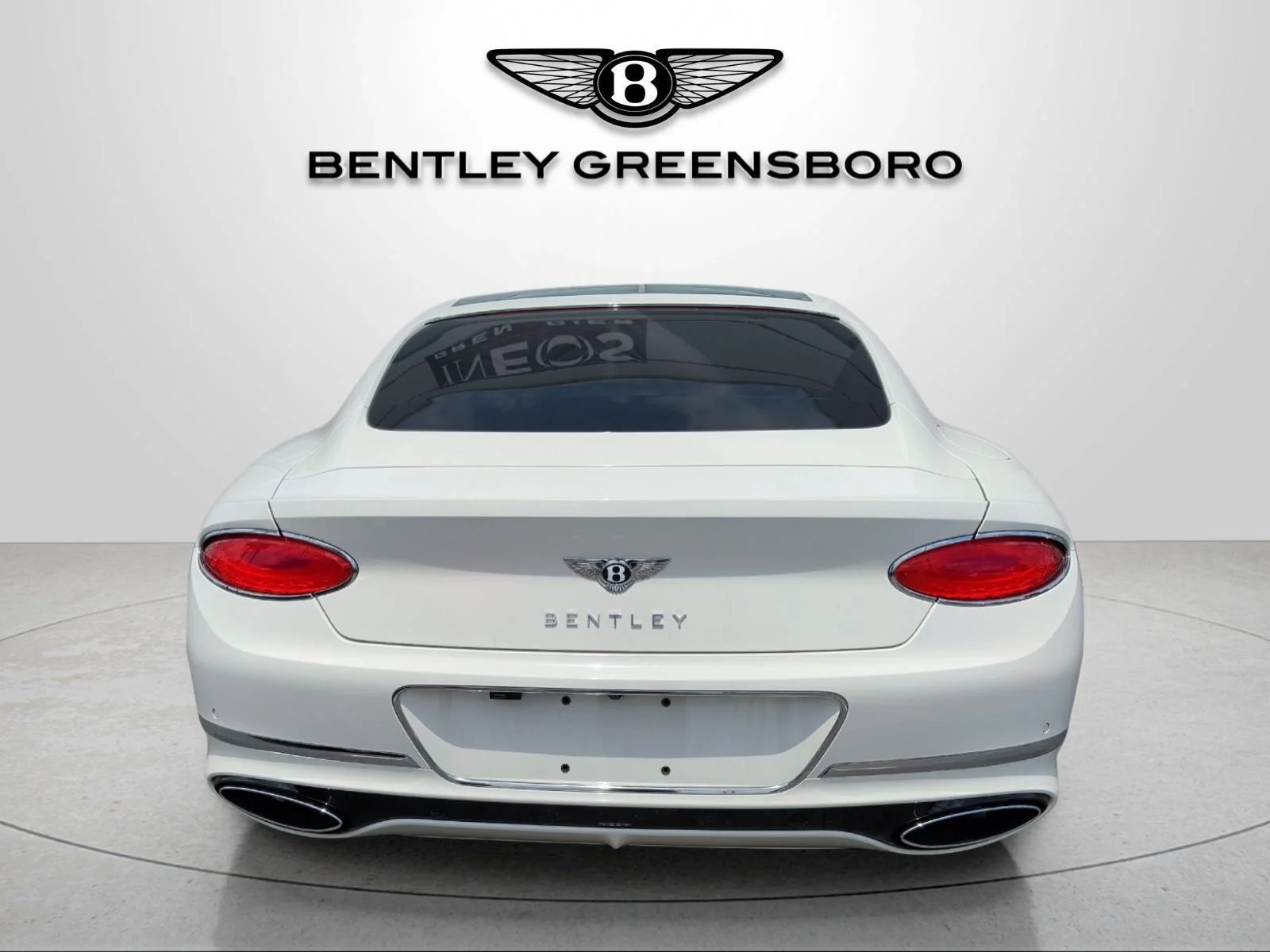 Used 2020 Glacier White Bentley GT First Edition image 13