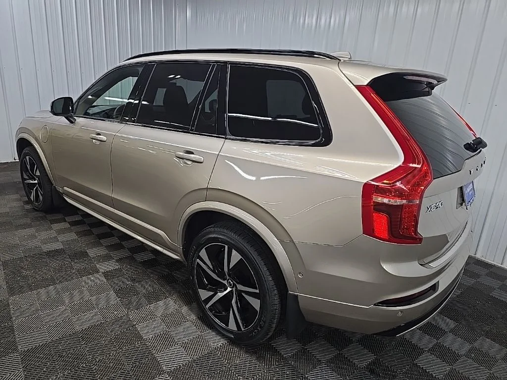 Used 2023 Gray Volvo T8 Plus Dark Theme 7 Passenger image 9