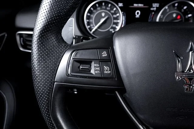 Used 2021 Nero Maserati  image 37