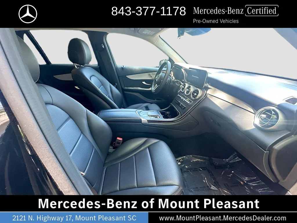 Used 2022 Black Mercedes-Benz GLC 300 image 28