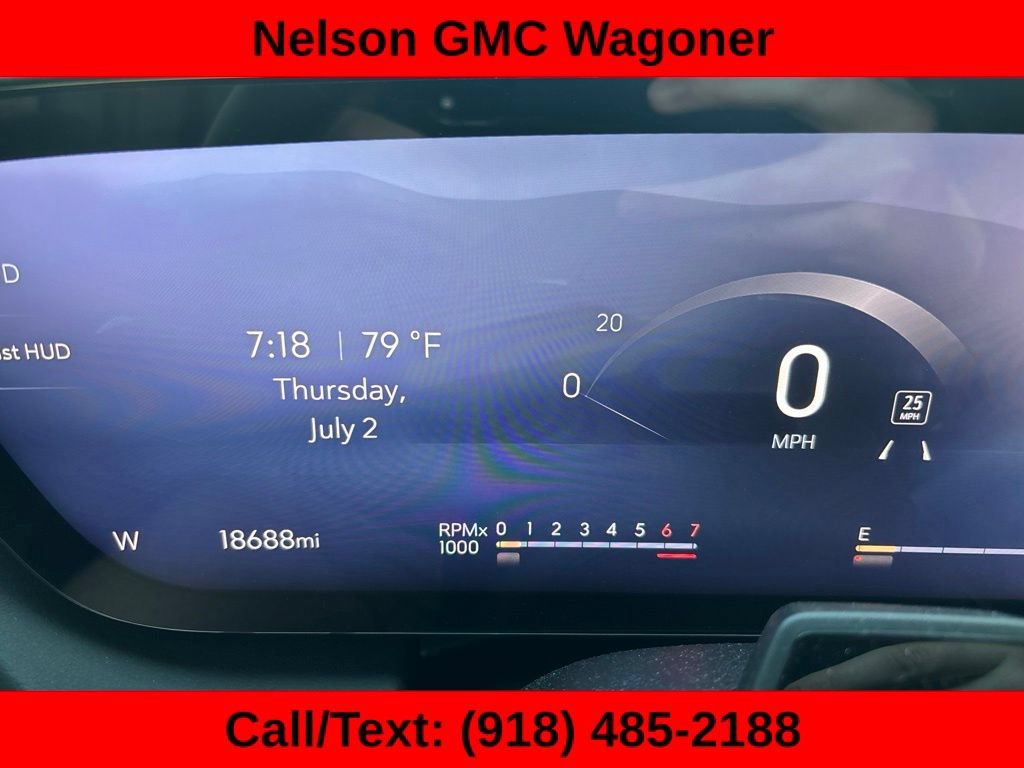 Used 2025 Ebony Twilight Metallic Buick Avenir image 16
