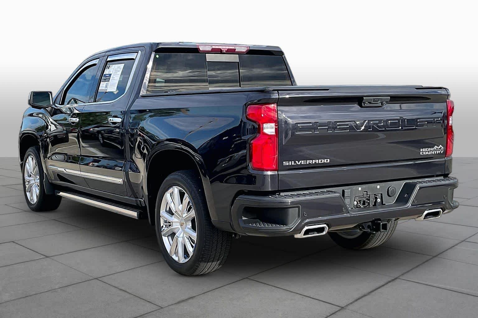 Used 2022 Dark Ash Metallic Chevrolet High Country image 12
