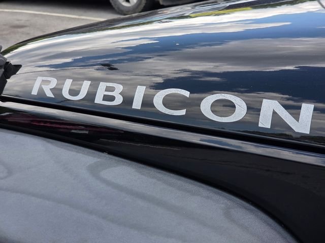 Used 2014 Black Jeep Rubicon image 30
